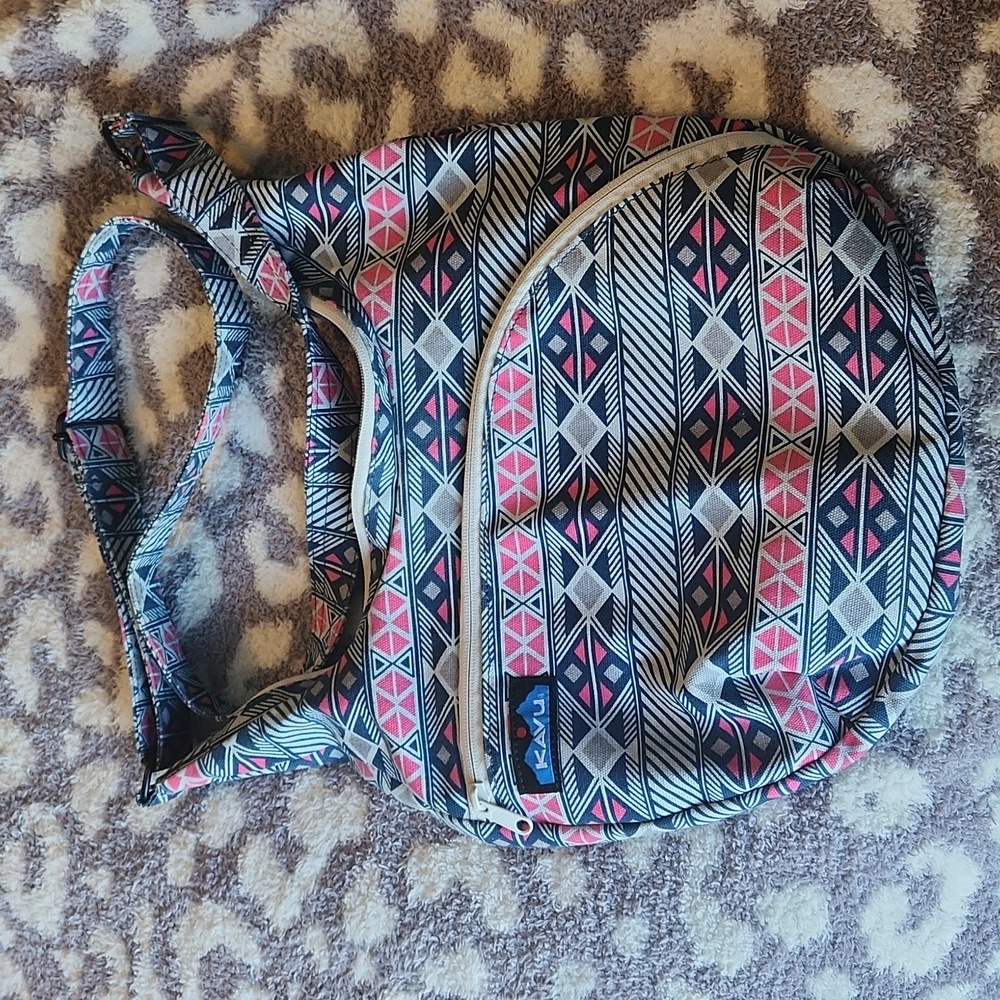 Kavu satchel bag